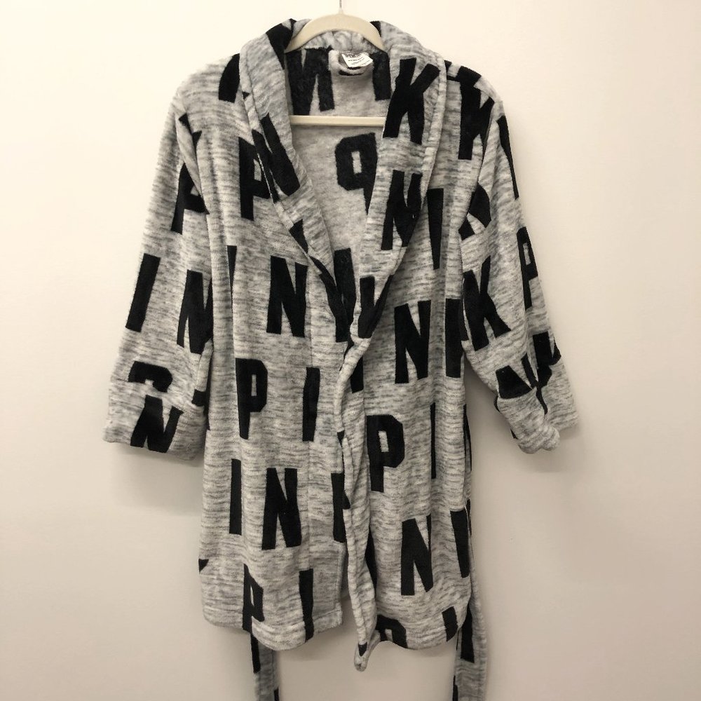 Victoria’s Secret PINK Plush Robe XS/S